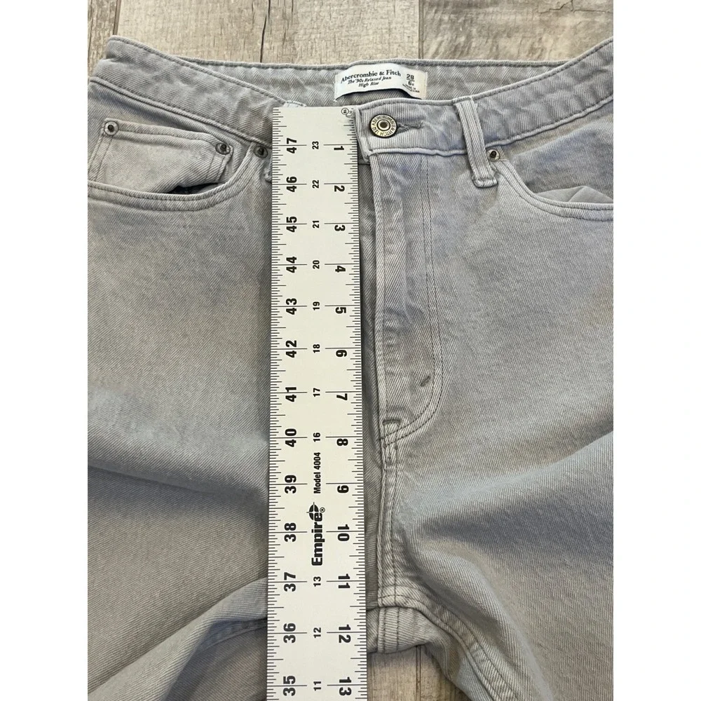 Abercrombie & Fitch 90s Relaxed Jean High Rise Curve Love Grey 28‎ 6R